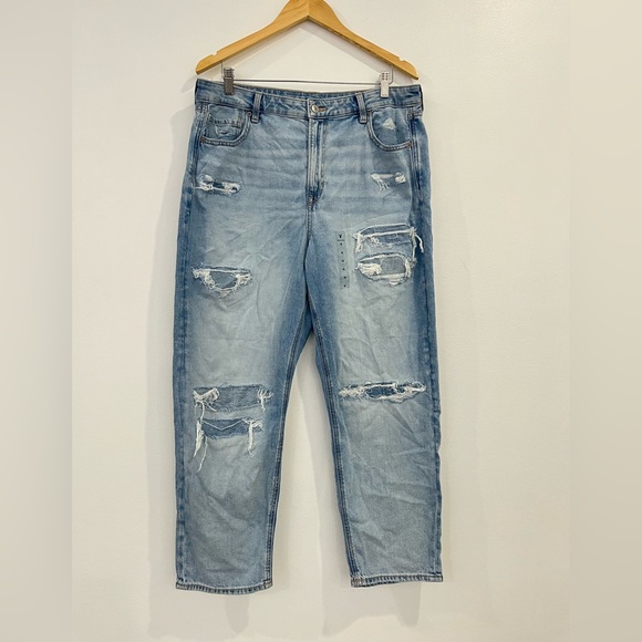 American Eagle Outfitters Denim - American Eagle Mom Straight Distressed Jeans 16